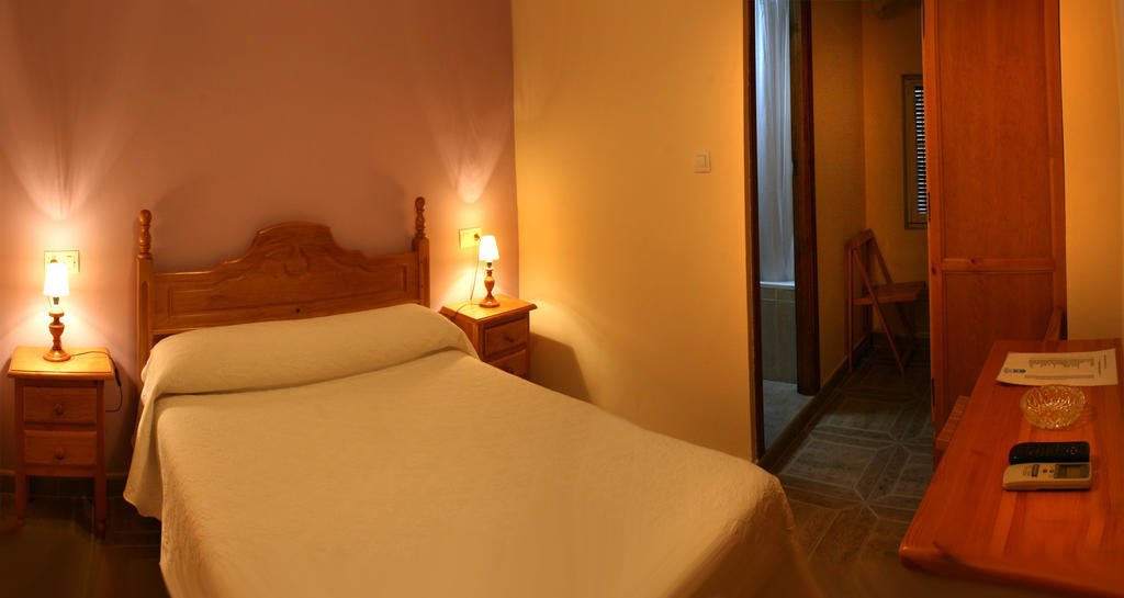 Alojamientos Plaza Mayor Trujillo Habitación foto
